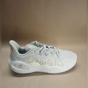 Under Armour Light Gray Sneakers